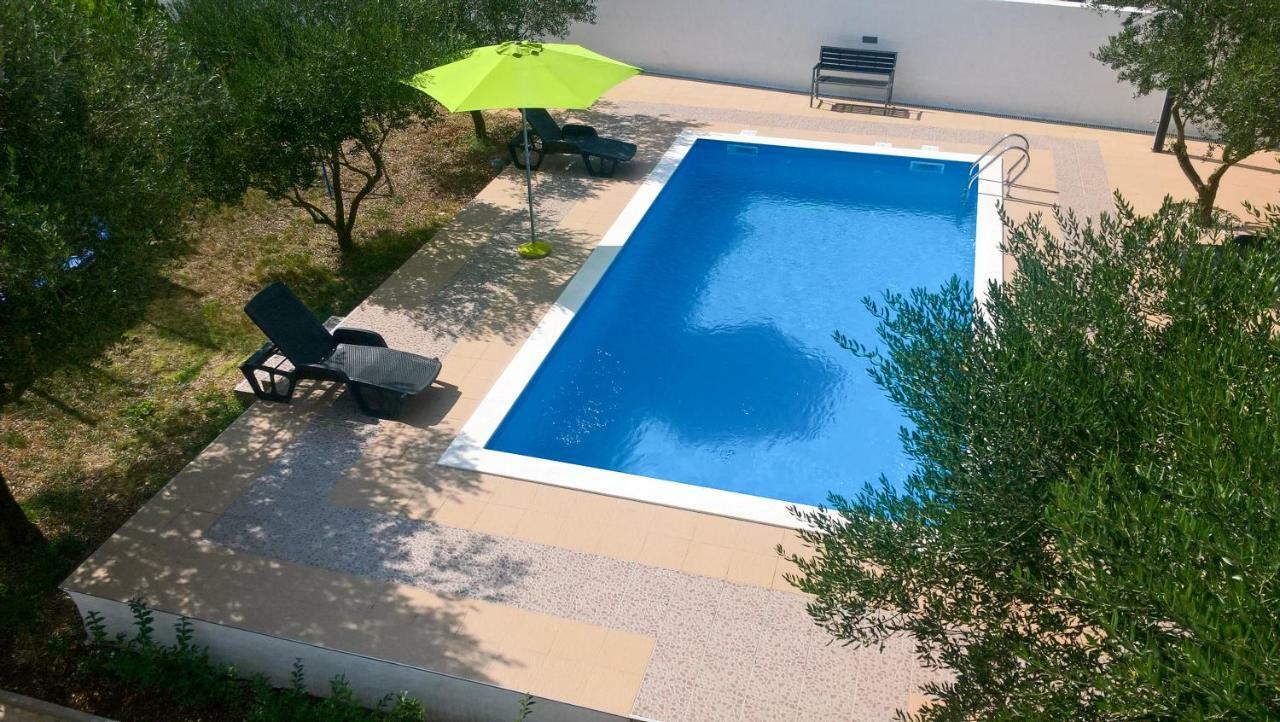 Olive Oasis With Private Pool Sukosan Exterior photo
